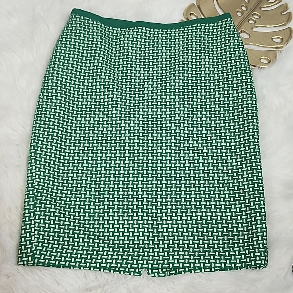 ⚜️Tweed Kelly Green & White Skirt Size 8